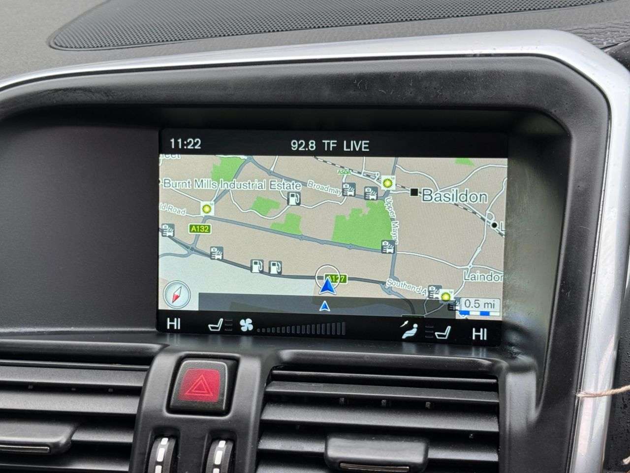 A 2016 VOLVO XC60 2.4 D5 R-Design Nav SUV 5dr Diesel Auto AWD Euro 6 (s/s) (220 ps) 3 PREVIOU A 2016 VOLVO XC60 2.4 D5 R-Design Nav SUV 5dr Diesel Auto AWD Euro 6 (s/s) (220 ps) 3 PREVIOU