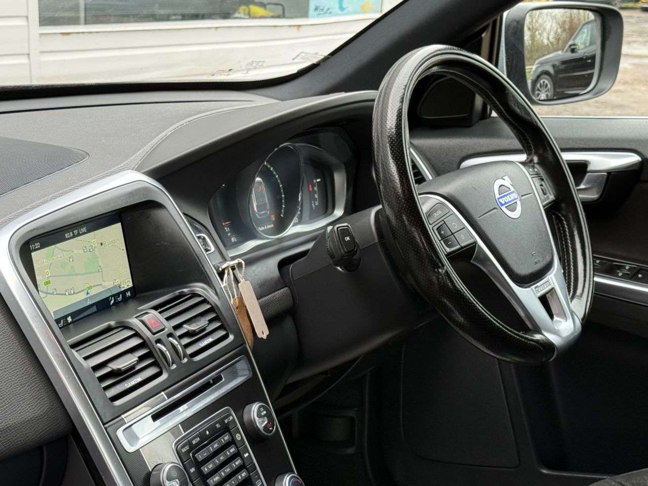 2016 VOLVO XC60 2016 VOLVO XC60