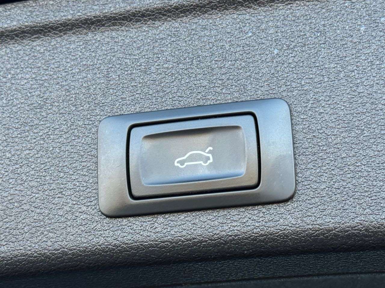 2019 AUDI A4 AVANT 2019 AUDI A4 AVANT