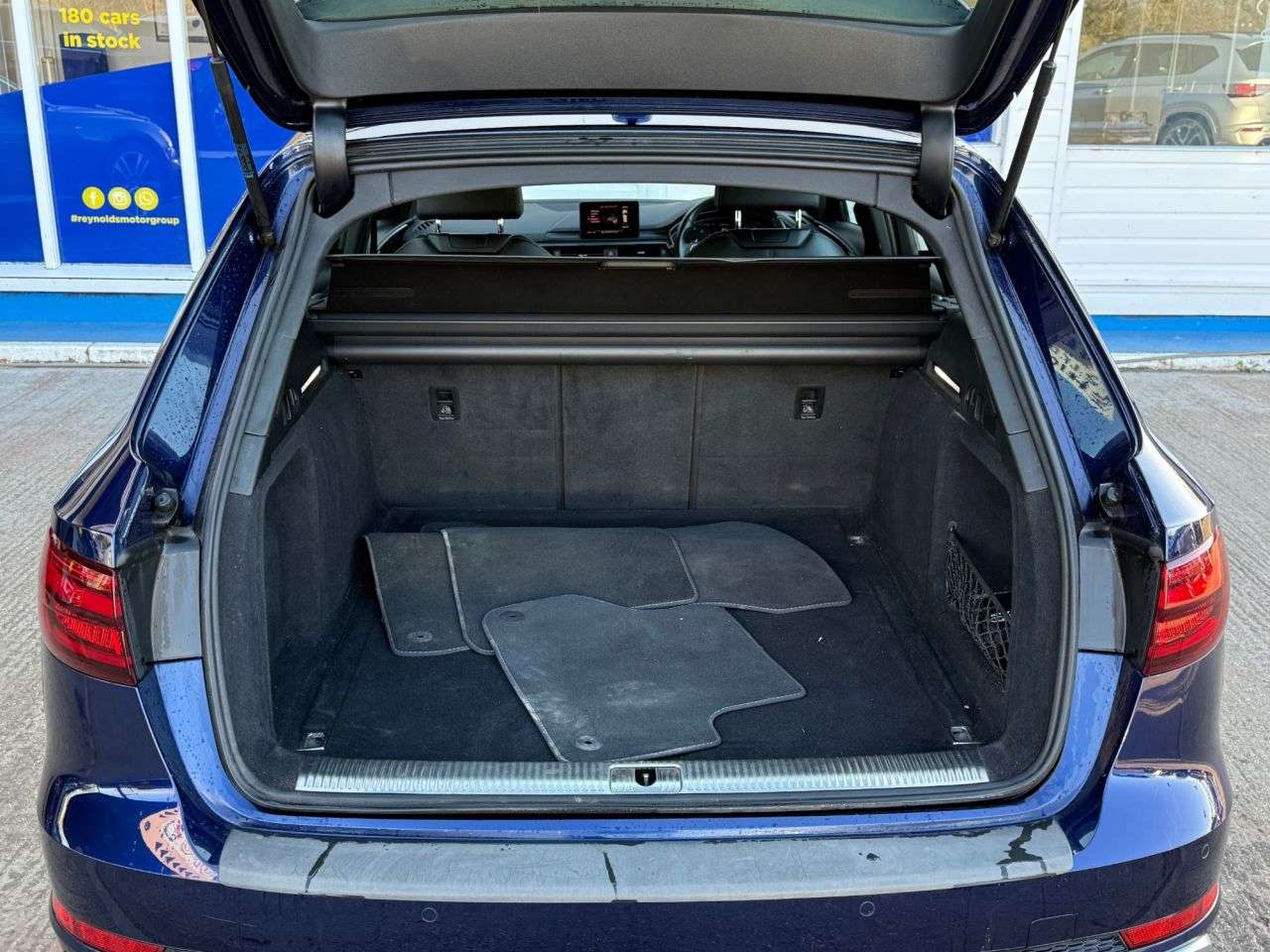 2019 AUDI A4 AVANT 2019 AUDI A4 AVANT