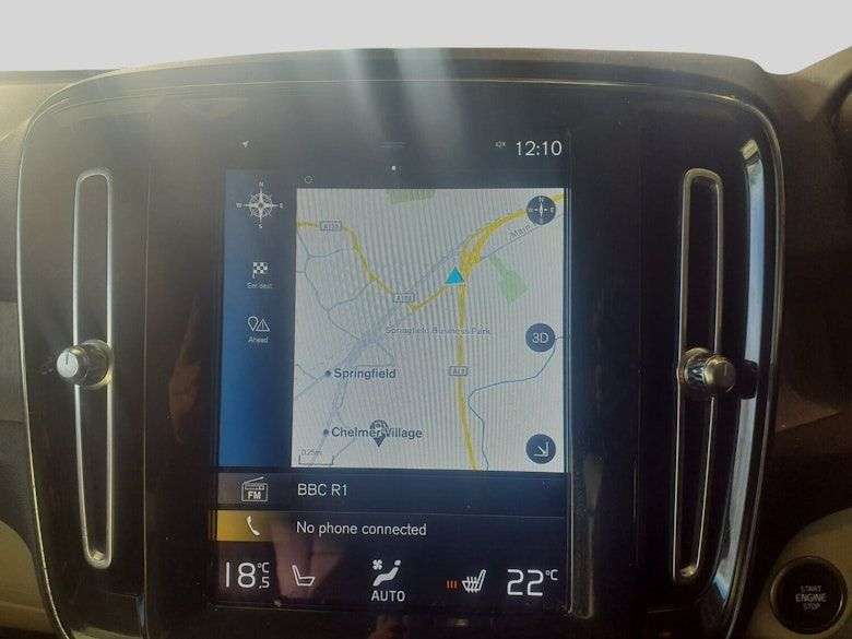 2021 VOLVO XC40 2021 VOLVO XC40