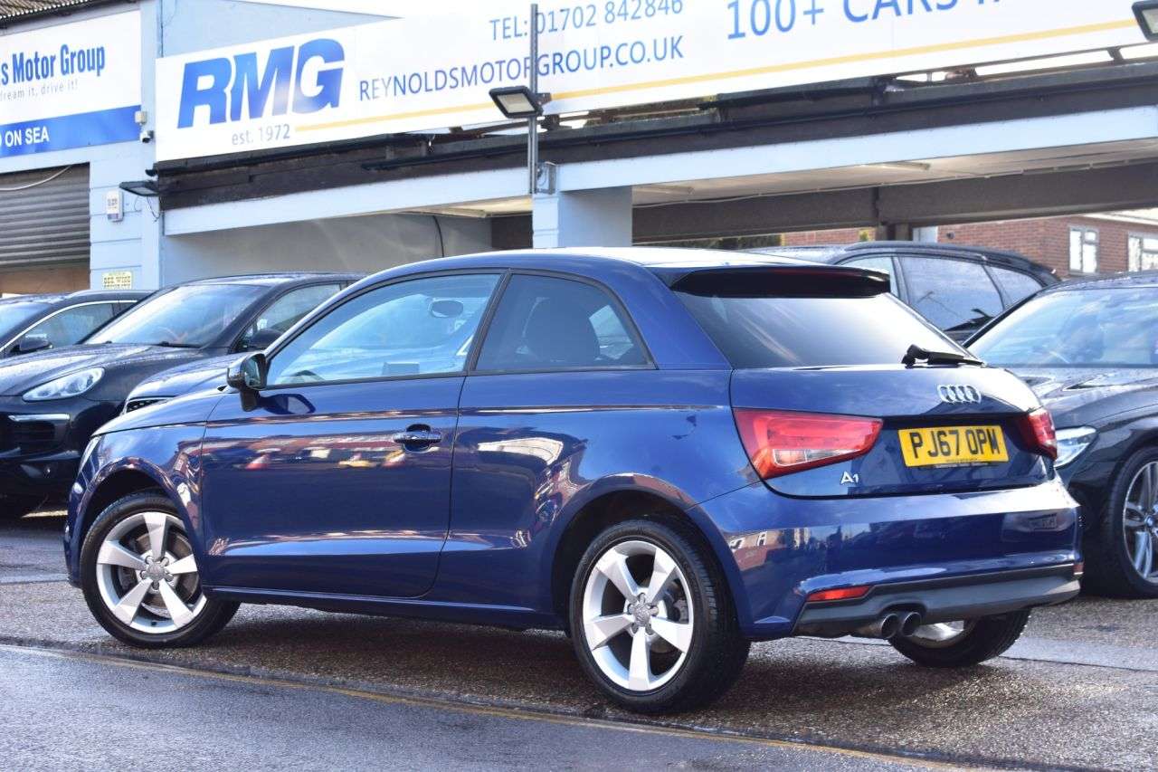 2017 AUDI A1 2017 AUDI A1
