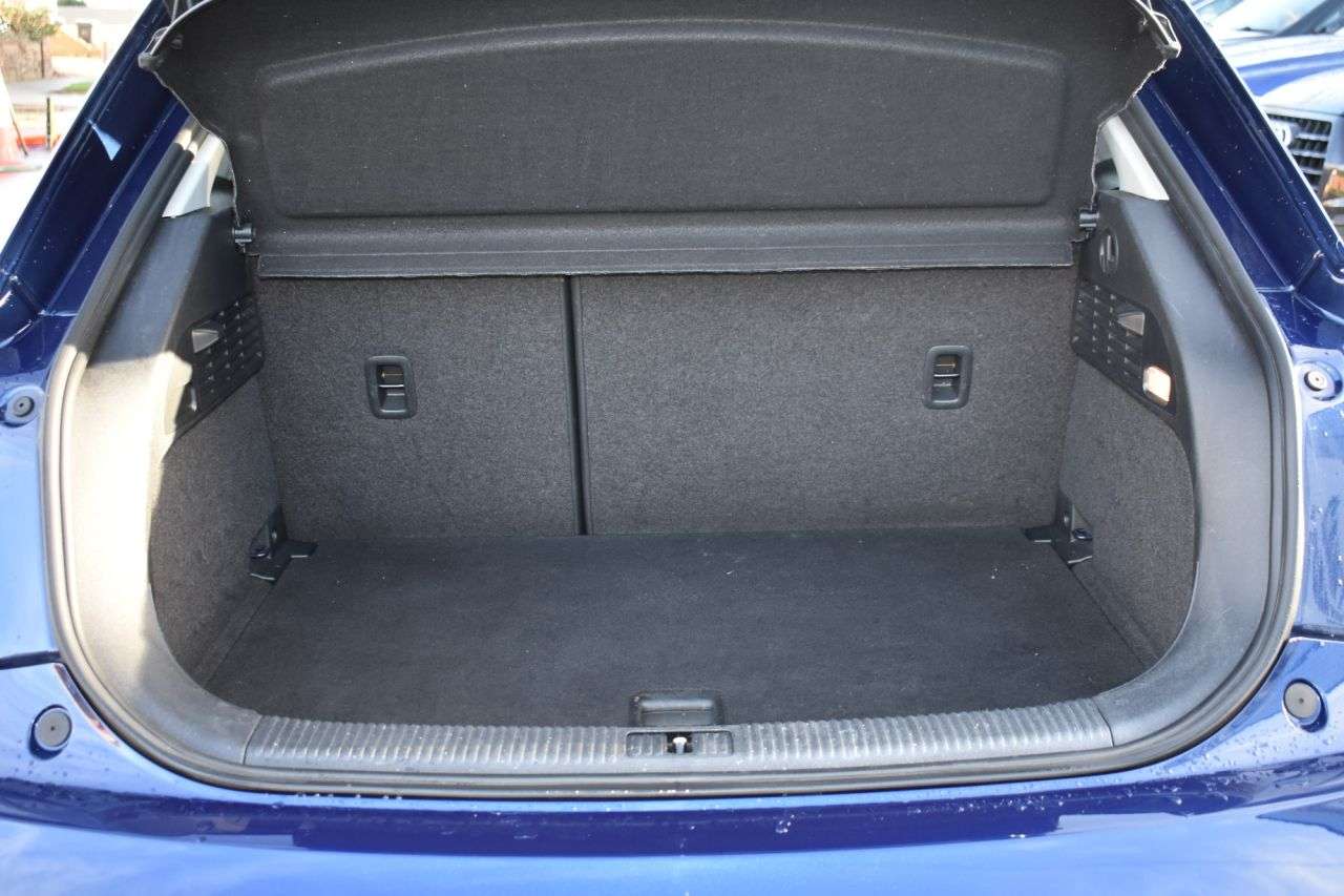 2017 AUDI A1 2017 AUDI A1