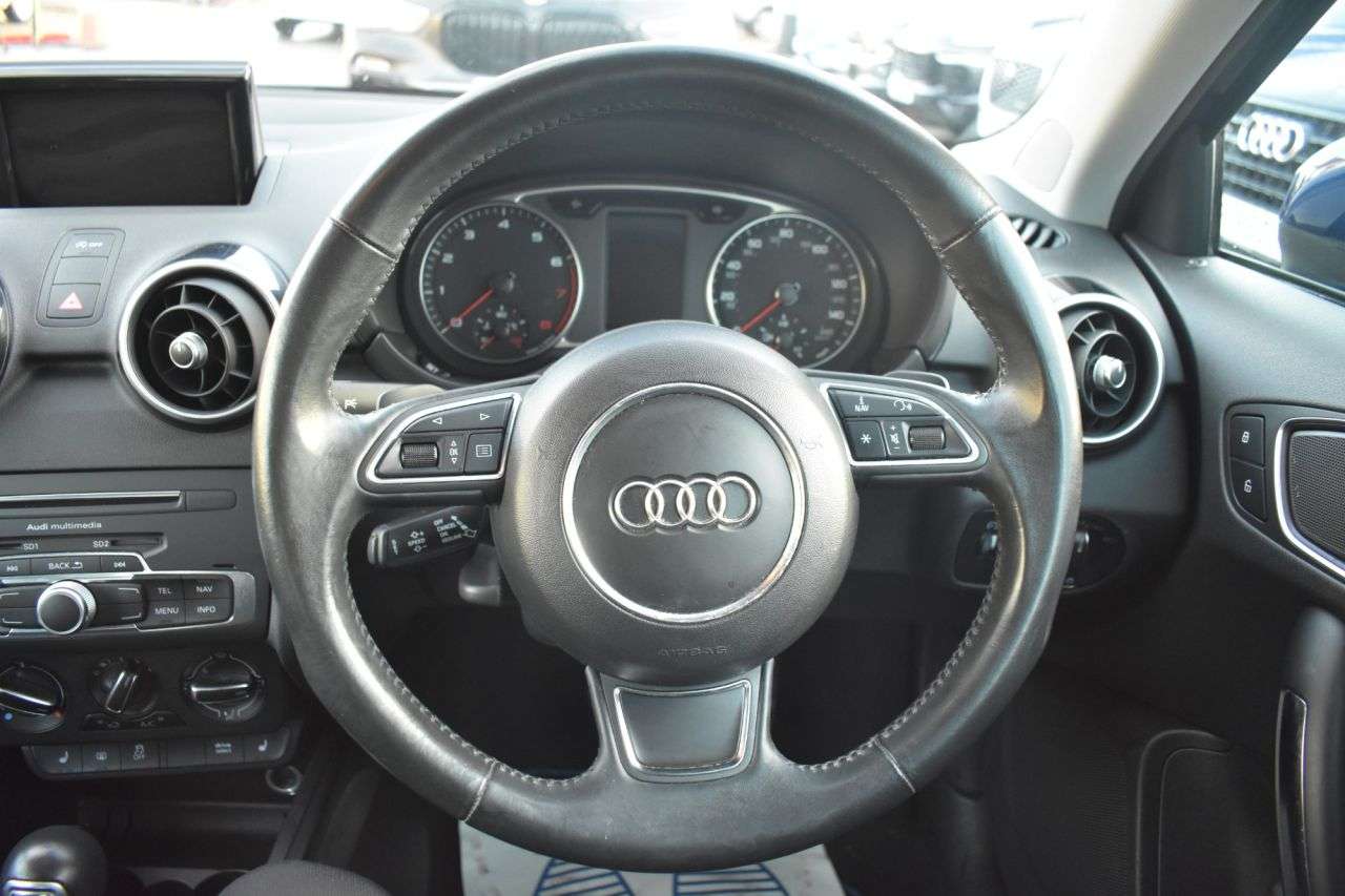 2017 AUDI A1 2017 AUDI A1
