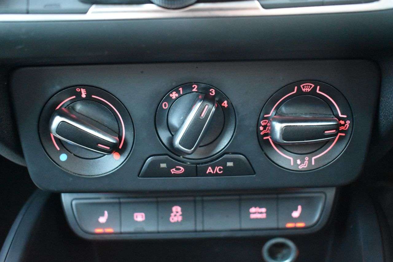 2017 AUDI A1 2017 AUDI A1