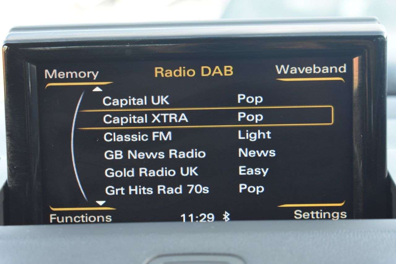 2017 AUDI A1 2017 AUDI A1