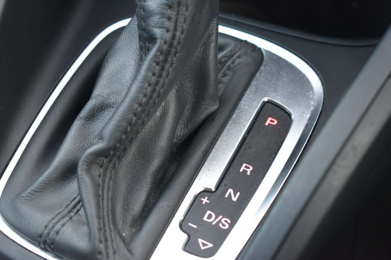 2017 AUDI A1 2017 AUDI A1