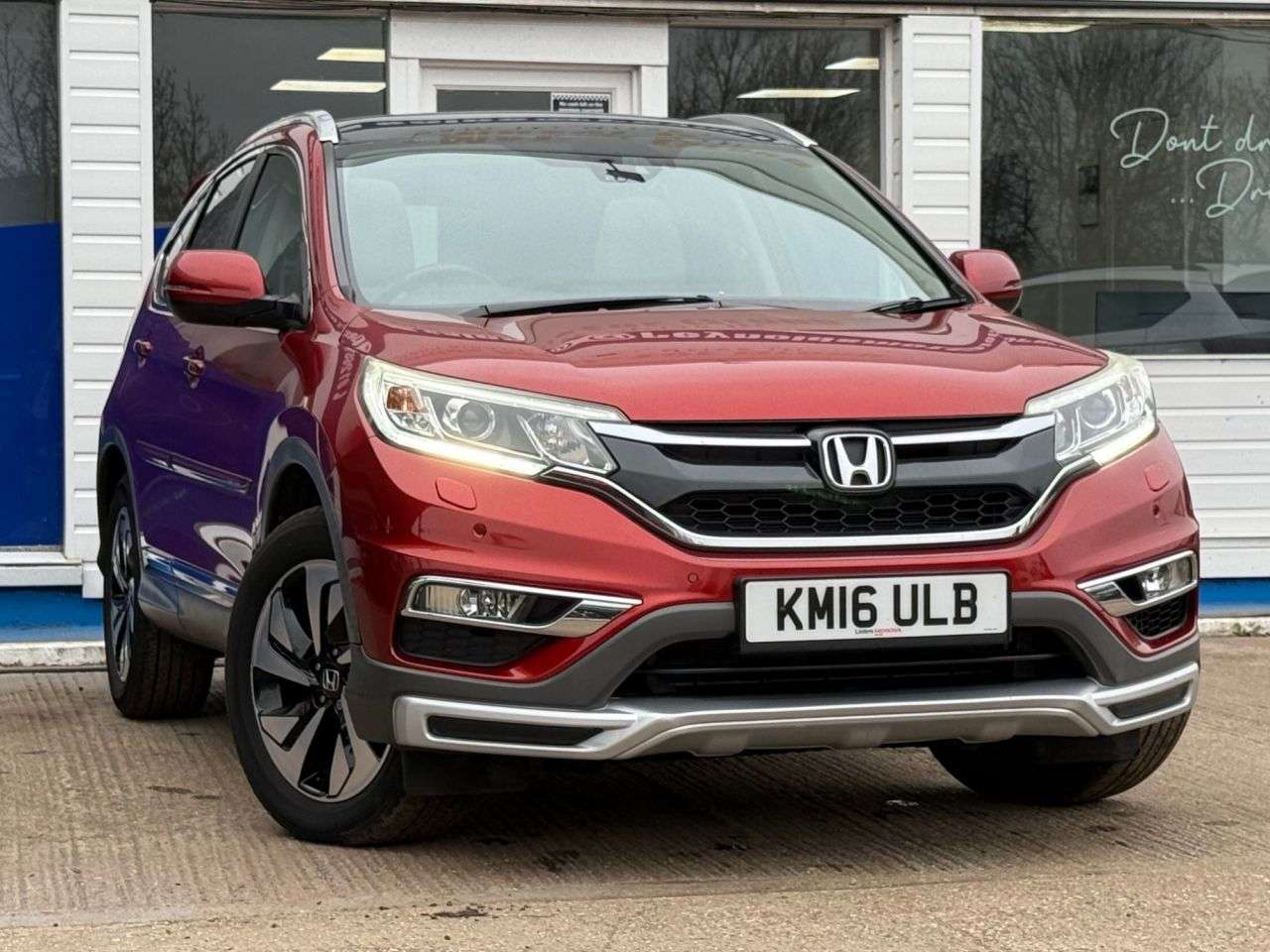 A 2016 HONDA CR-V 1.6 i-DTEC EX SUV 5dr Diesel Auto 4WD Euro 6 (160 ps) FULL MAIN DEALER HIST A 2016 HONDA CR-V 1.6 i-DTEC EX SUV 5dr Diesel Auto 4WD Euro 6 (160 ps) FULL MAIN DEALER HIST