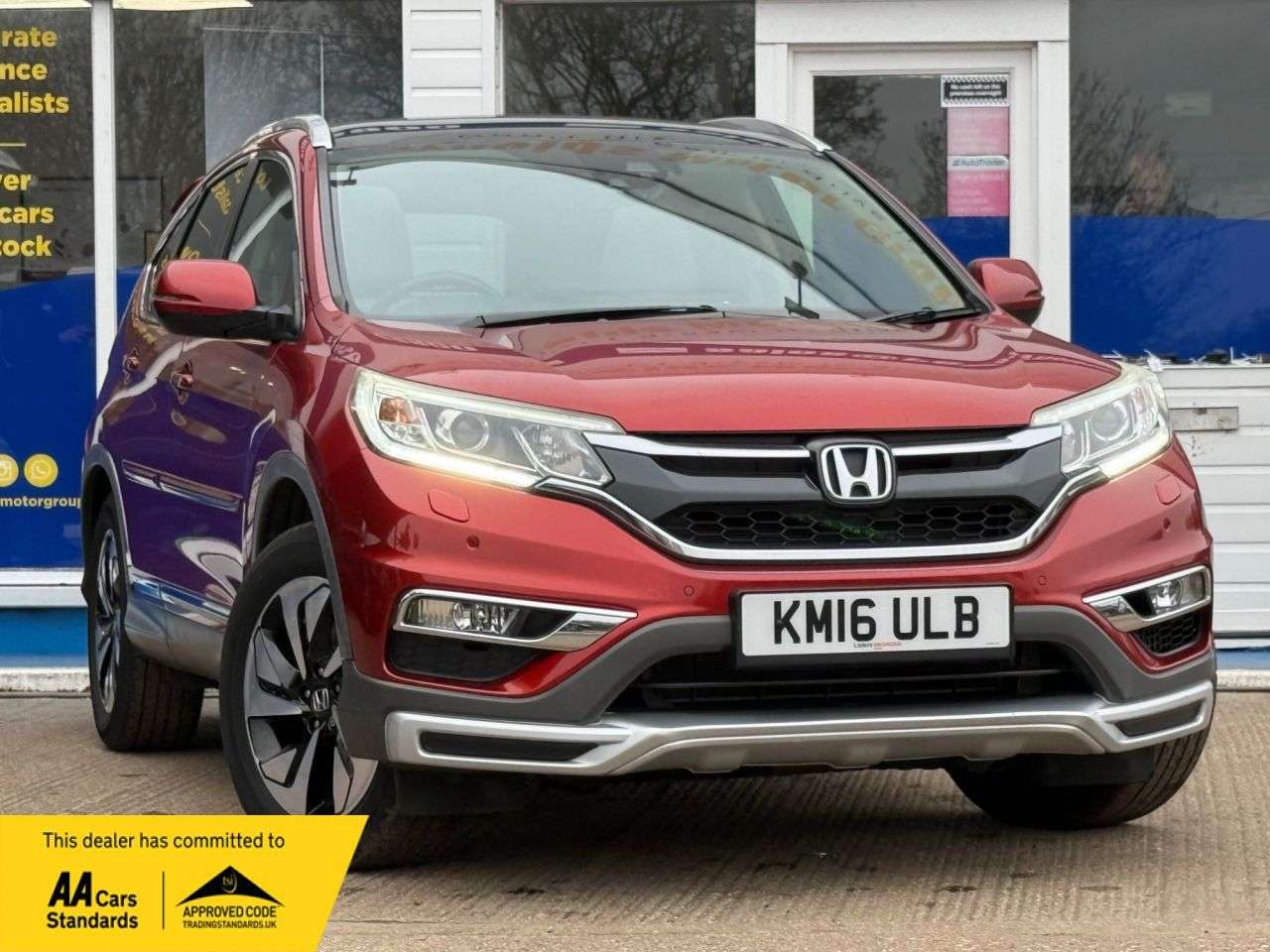 A 2016 HONDA CR-V 1.6 i-DTEC EX SUV 5dr Diesel Auto 4WD Euro 6 (160 ps) FULL MAIN DEALER HIST A 2016 HONDA CR-V 1.6 i-DTEC EX SUV 5dr Diesel Auto 4WD Euro 6 (160 ps) FULL MAIN DEALER HIST
