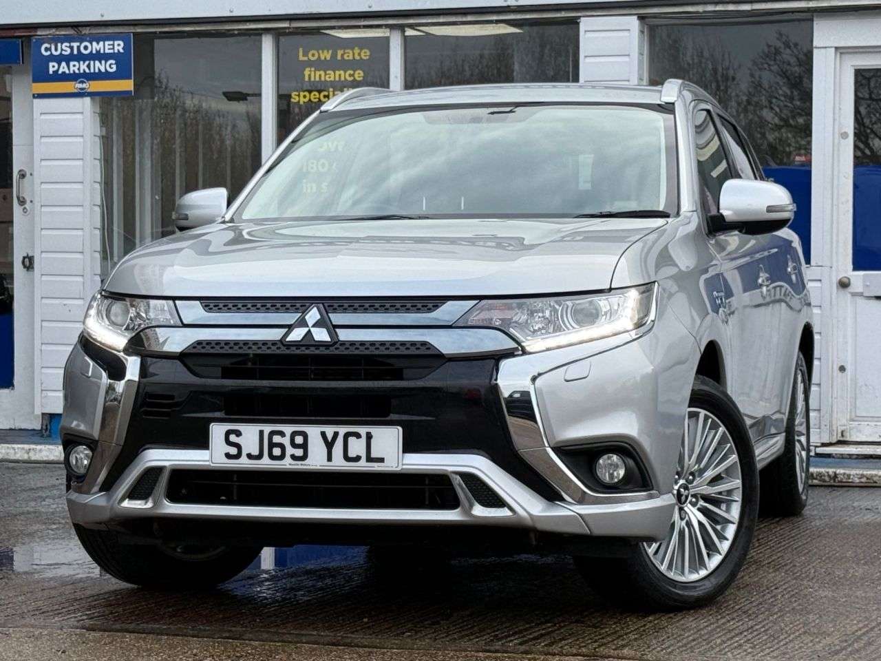 2019 MITSUBISHI OUTLANDER 2019 MITSUBISHI OUTLANDER