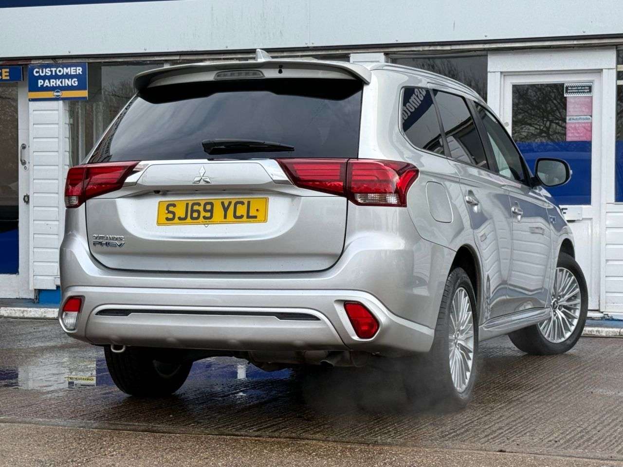 2019 MITSUBISHI OUTLANDER 2019 MITSUBISHI OUTLANDER