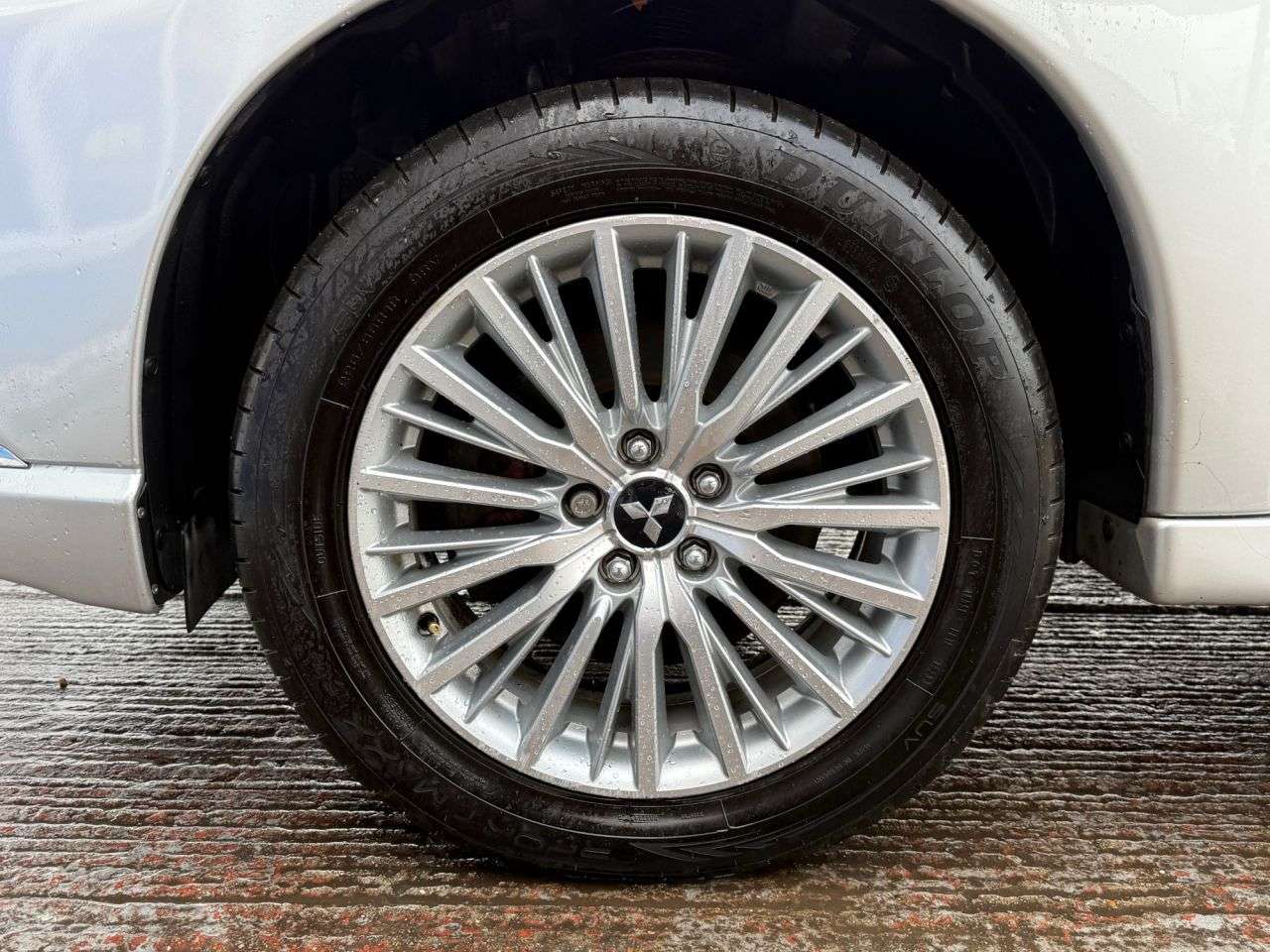 2019 MITSUBISHI OUTLANDER 2019 MITSUBISHI OUTLANDER