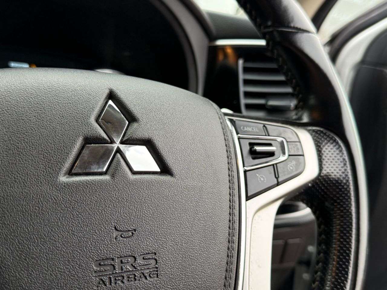 2019 MITSUBISHI OUTLANDER 2019 MITSUBISHI OUTLANDER