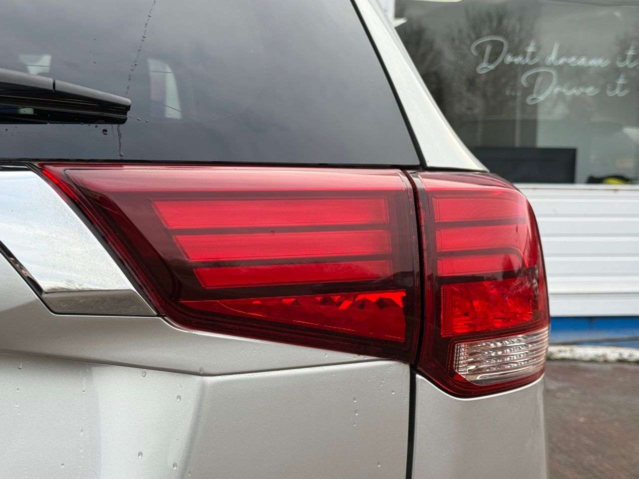 2019 MITSUBISHI OUTLANDER 2019 MITSUBISHI OUTLANDER