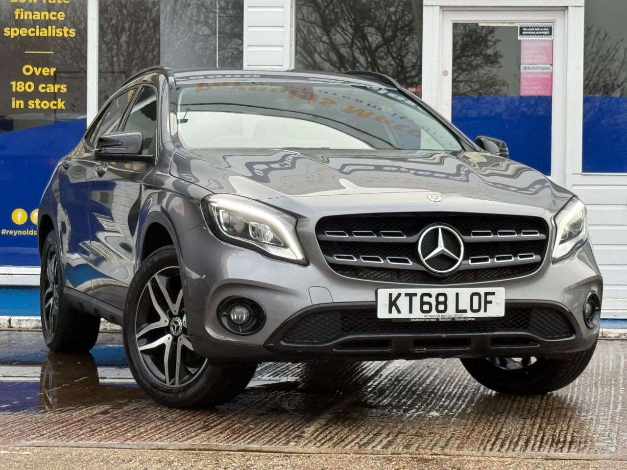 A 2018 MERCEDES-BENZ GLA 1.6 GLA180 Urban Edition SUV 5dr Petrol Manual Euro 6 (s/s) (122 ps) PETROL A 2018 MERCEDES-BENZ GLA 1.6 GLA180 Urban Edition SUV 5dr Petrol Manual Euro 6 (s/s) (122 ps) PETROL