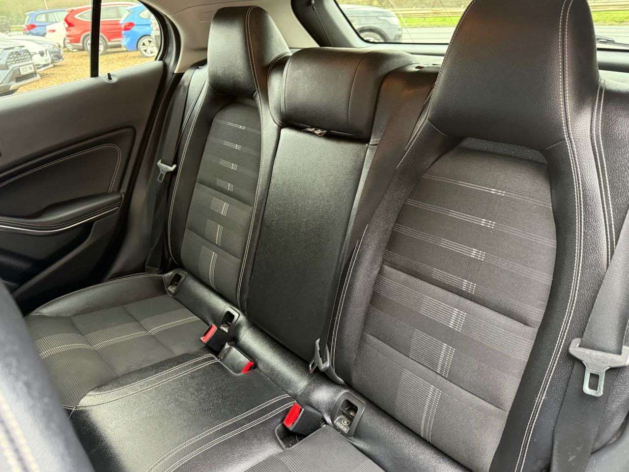 2018 MERCEDES-BENZ 180 2018 MERCEDES-BENZ 180