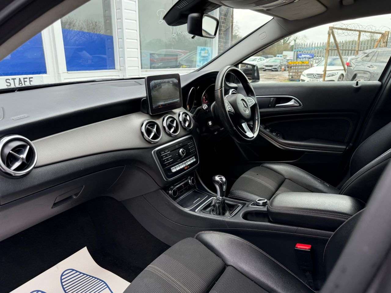 2018 MERCEDES-BENZ 180 2018 MERCEDES-BENZ 180