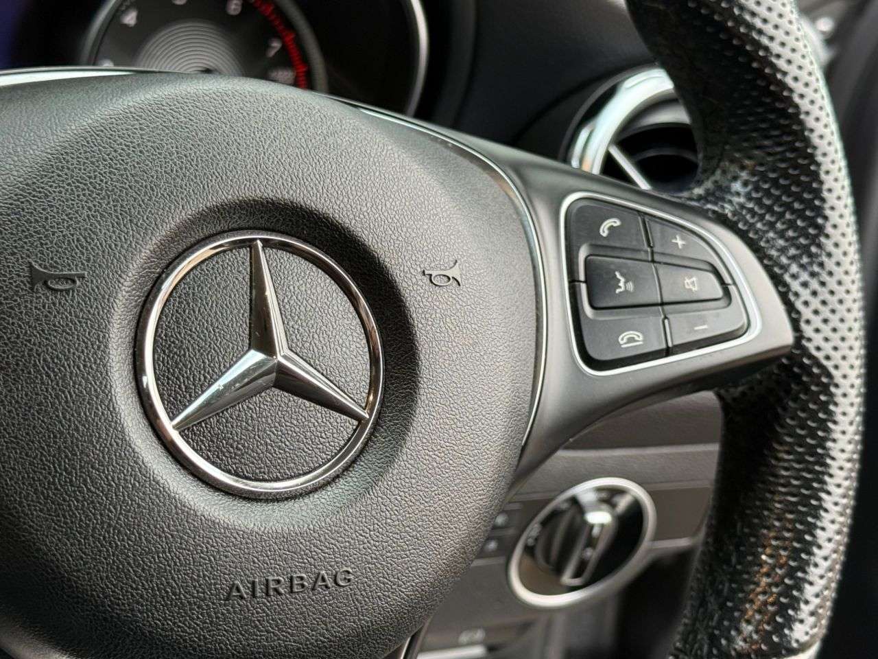 2018 MERCEDES-BENZ 180 2018 MERCEDES-BENZ 180