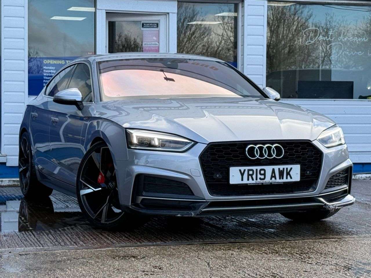 A 2019 AUDI A5 2.0 TDI 40 S line Sportback 5dr Diesel S Tronic Euro 6 (s/s) (190 ps) HEATE A 2019 AUDI A5 2.0 TDI 40 S line Sportback 5dr Diesel S Tronic Euro 6 (s/s) (190 ps) HEATE