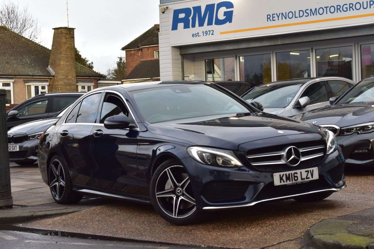 A 2016 MERCEDES-BENZ C-CLASS 2.1 C250d AMG Line (Premium Plus) Saloon 4dr Diesel 7G-Tronic+ Euro 6 | £35 A 2016 MERCEDES-BENZ C-CLASS 2.1 C250d AMG Line (Premium Plus) Saloon 4dr Diesel 7G-Tronic+ Euro 6 | £35