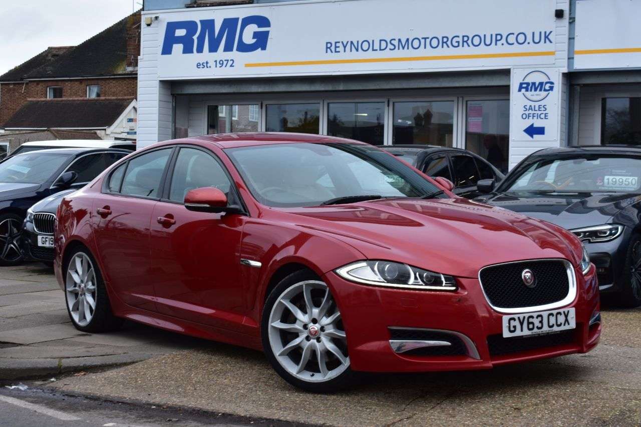 A 2014 JAGUAR XF D V6 S PREMIUM LUXURY A 2014 JAGUAR XF D V6 S PREMIUM LUXURY