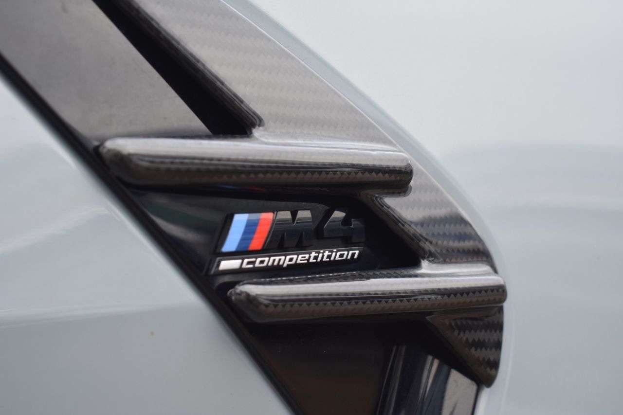 2022 BMW M4 2022 BMW M4