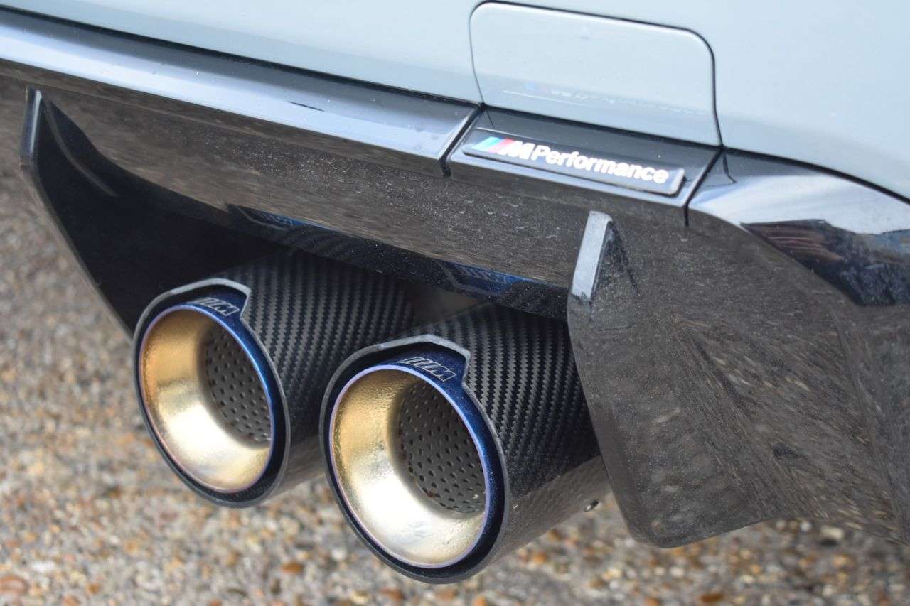 2022 BMW M4 2022 BMW M4