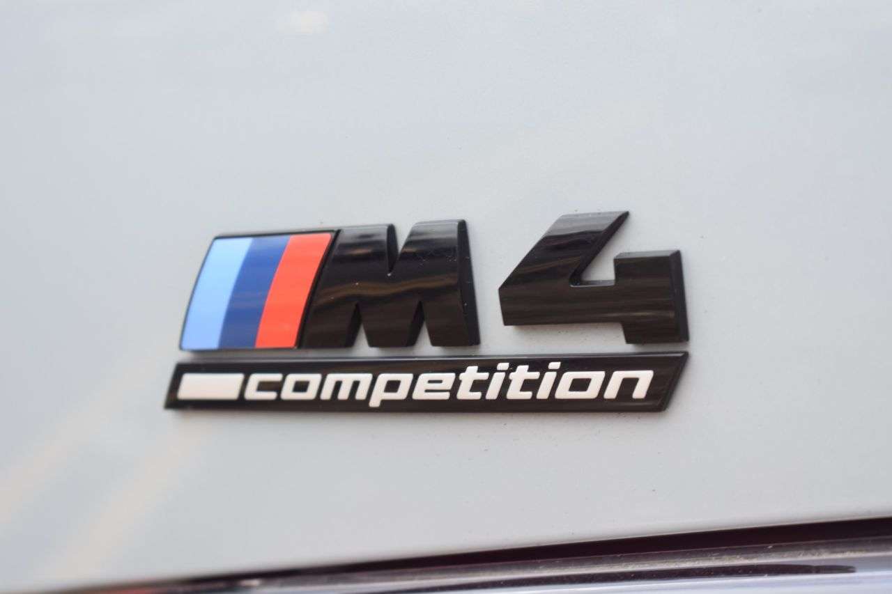 2022 BMW M4 2022 BMW M4