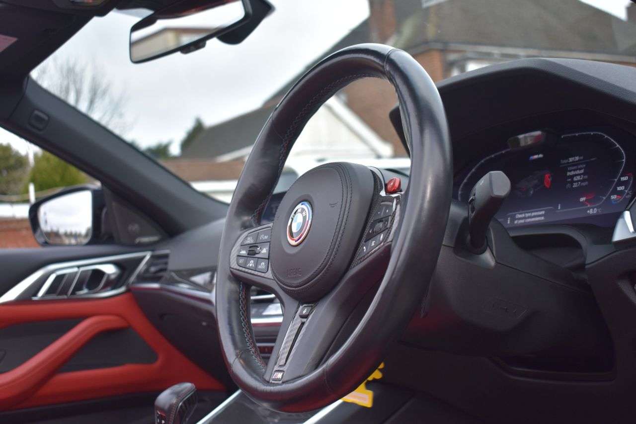 2022 BMW M4 2022 BMW M4