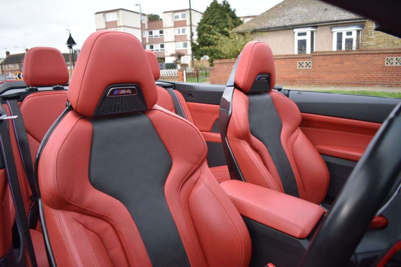 2022 BMW M4 2022 BMW M4