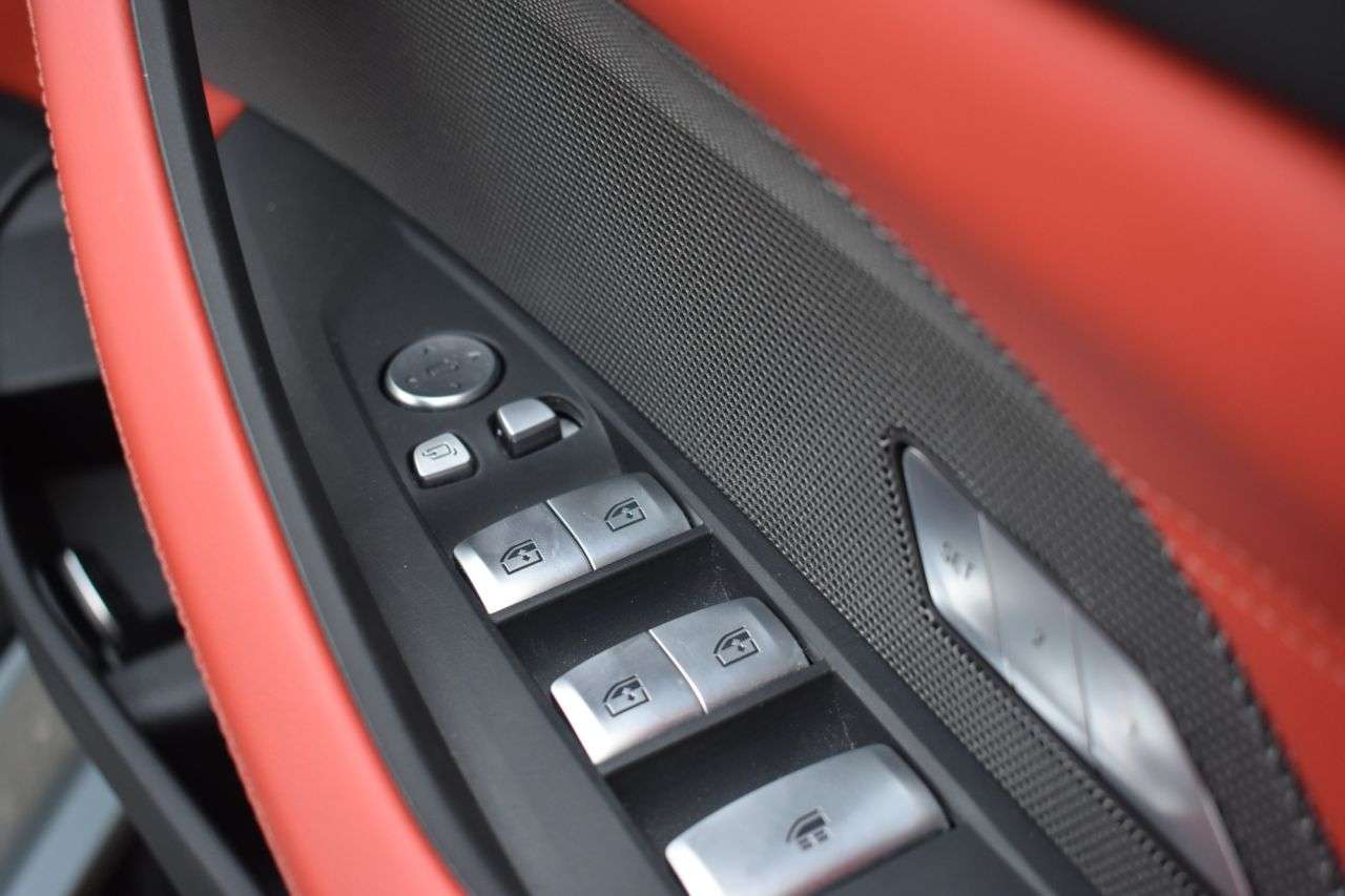 2022 BMW M4 2022 BMW M4