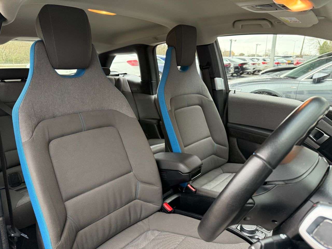 A 2020 BMW I3 42.2kWh S Hatchback 5dr Electric Auto (184 ps) FULL ELECTRIC / APPLE CAR PL A 2020 BMW I3 42.2kWh S Hatchback 5dr Electric Auto (184 ps) FULL ELECTRIC / APPLE CAR PL