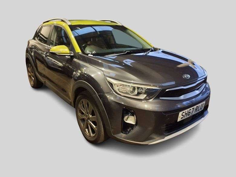 A 2018 KIA STONIC 1.0 T-GDi First Edition SUV 5dr Petrol Manual Euro 6 (s/s) (118 bhp) A 2018 KIA STONIC 1.0 T-GDi First Edition SUV 5dr Petrol Manual Euro 6 (s/s) (118 bhp)