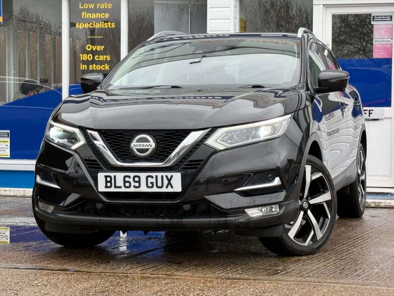 A 2019 NISSAN QASHQAI 1.5 dCi Tekna SUV 5dr Diesel DCT Auto Euro 6 (s/s) (115 ps) MAIN DEALER HIS A 2019 NISSAN QASHQAI 1.5 dCi Tekna SUV 5dr Diesel DCT Auto Euro 6 (s/s) (115 ps) MAIN DEALER HIS