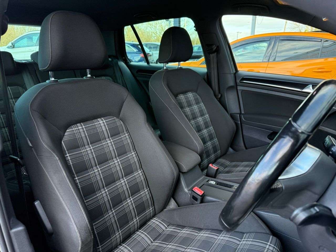 2016 VOLKSWAGEN GOLF 2016 VOLKSWAGEN GOLF