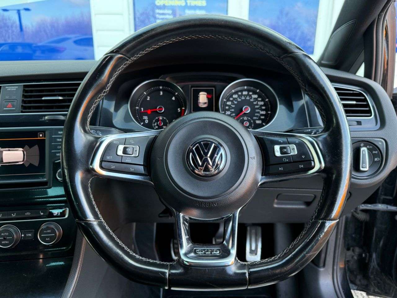 2016 VOLKSWAGEN GOLF 2016 VOLKSWAGEN GOLF