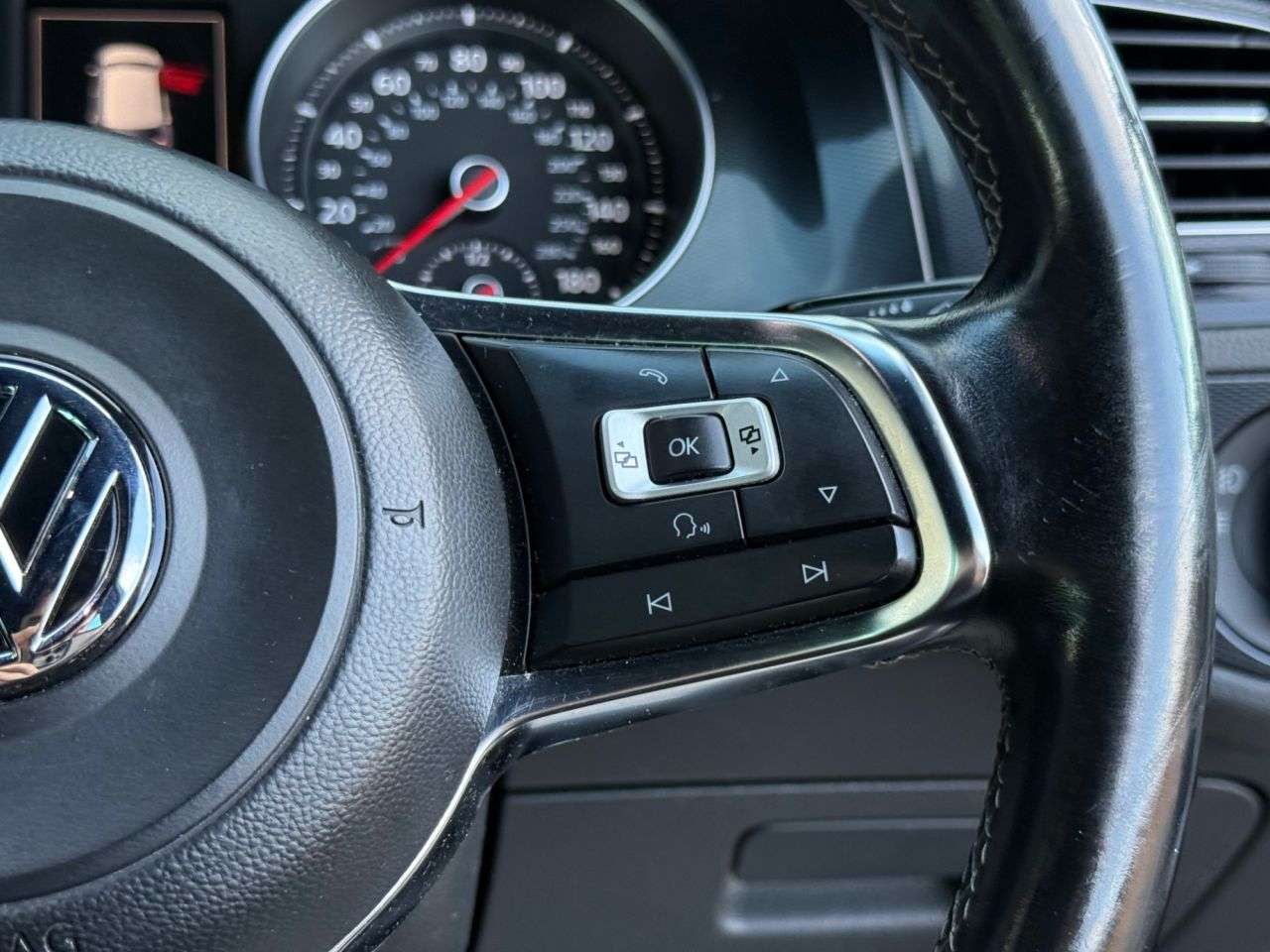 2016 VOLKSWAGEN GOLF 2016 VOLKSWAGEN GOLF