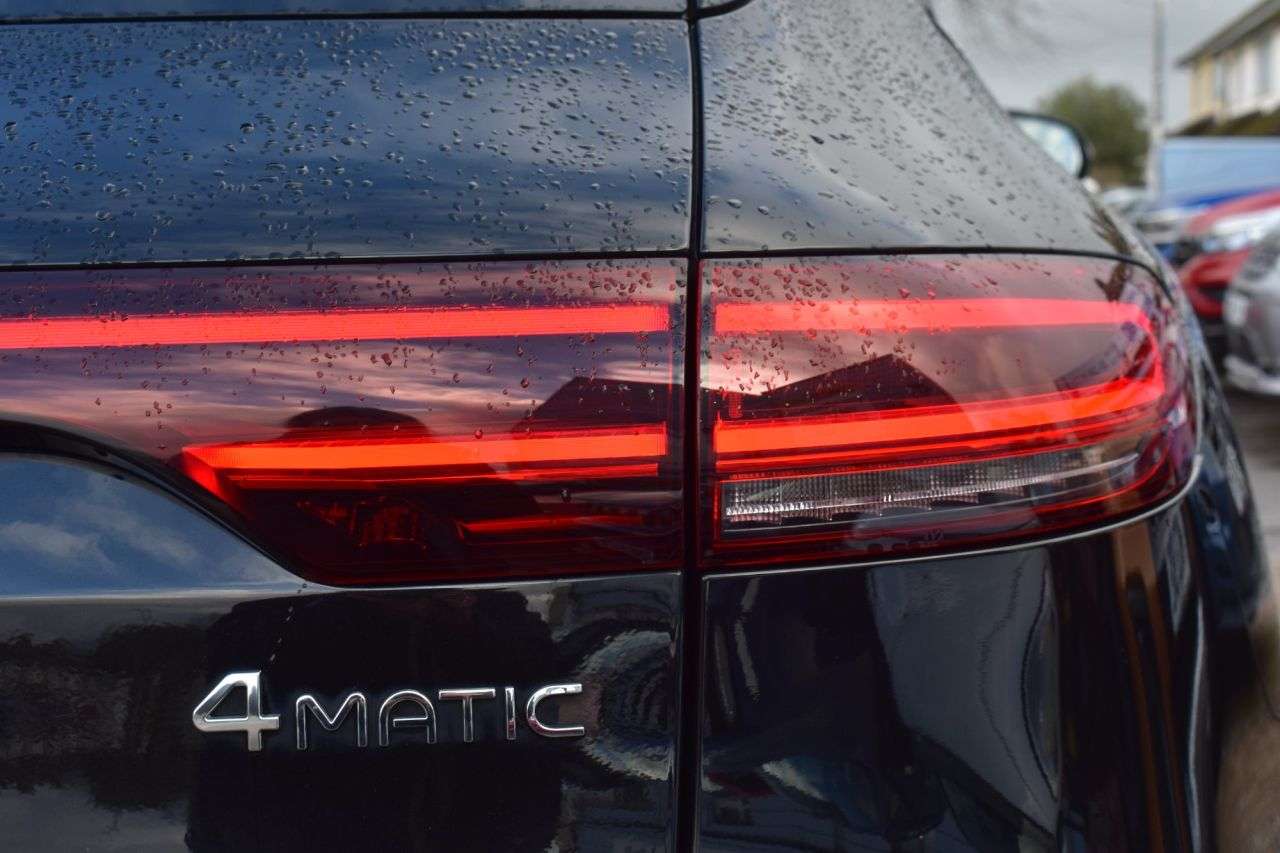 2022 MERCEDES-BENZ EQC 2022 MERCEDES-BENZ EQC