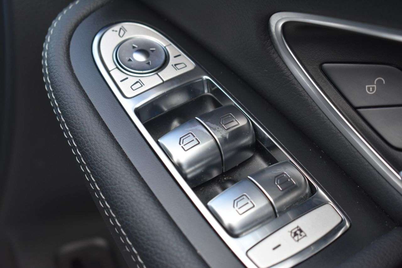 2022 MERCEDES-BENZ EQC 2022 MERCEDES-BENZ EQC