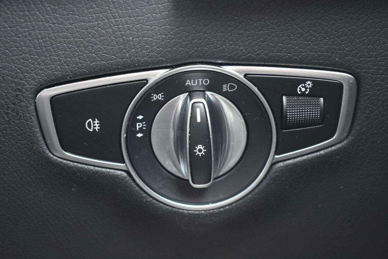 2023 MERCEDES-BENZ EQC 2023 MERCEDES-BENZ EQC