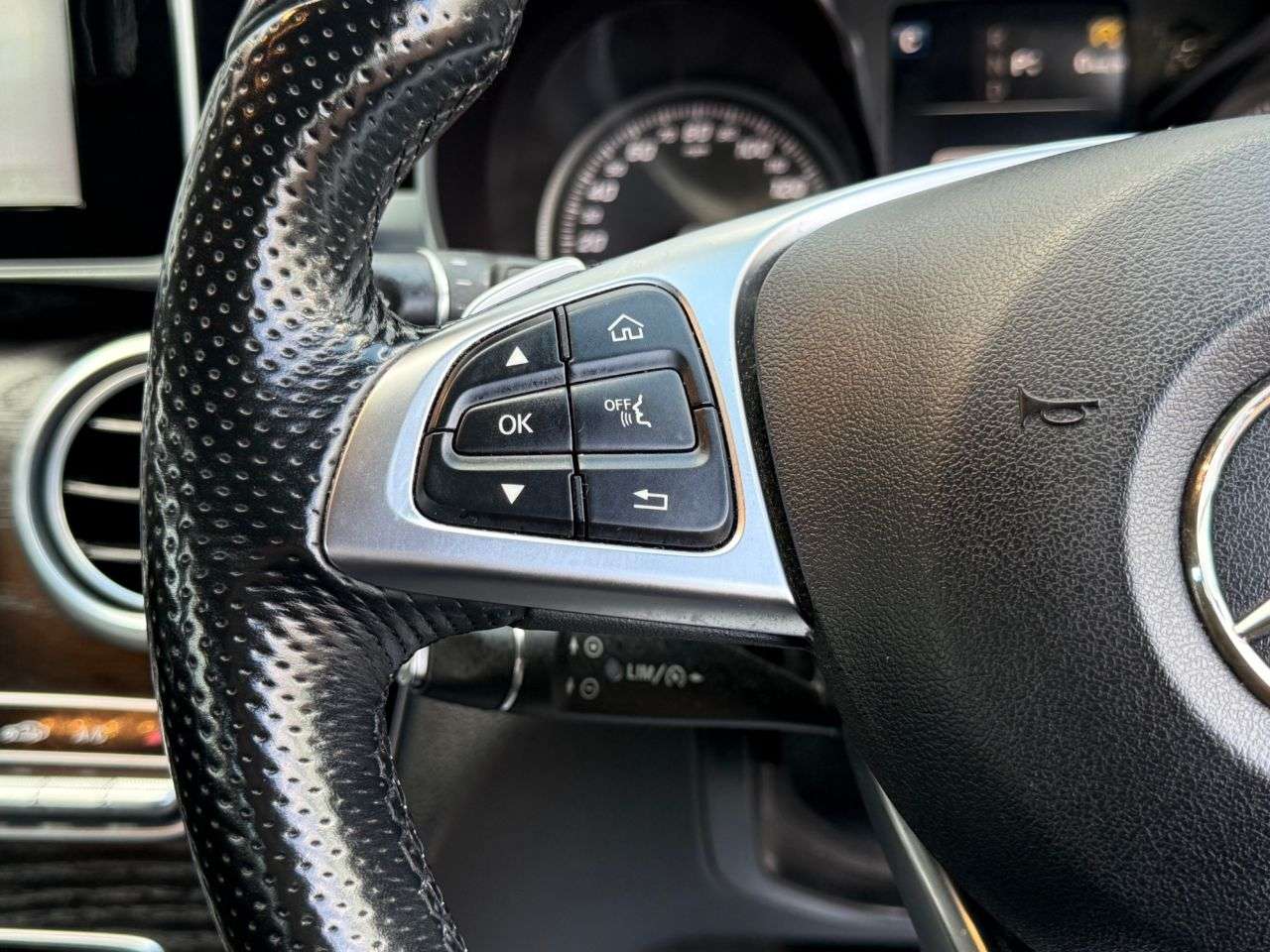 2016 MERCEDES-BENZ C-CLASS 2016 MERCEDES-BENZ C-CLASS