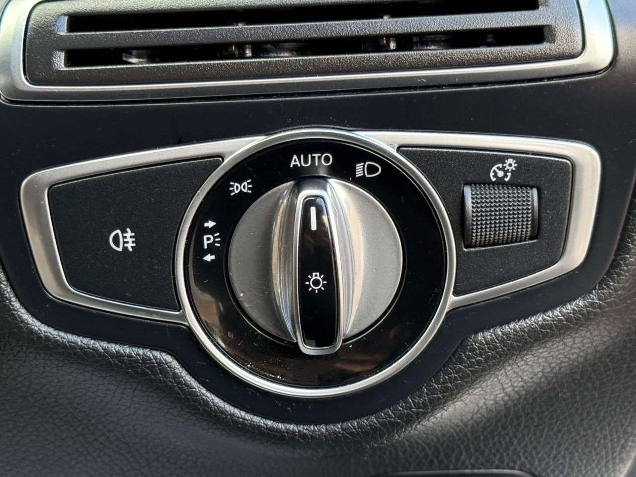 2016 MERCEDES-BENZ C-CLASS 2016 MERCEDES-BENZ C-CLASS