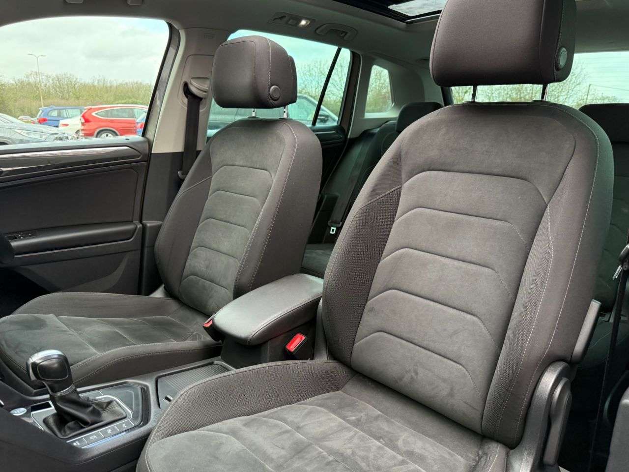 2017 VOLKSWAGEN TIGUAN 2017 VOLKSWAGEN TIGUAN