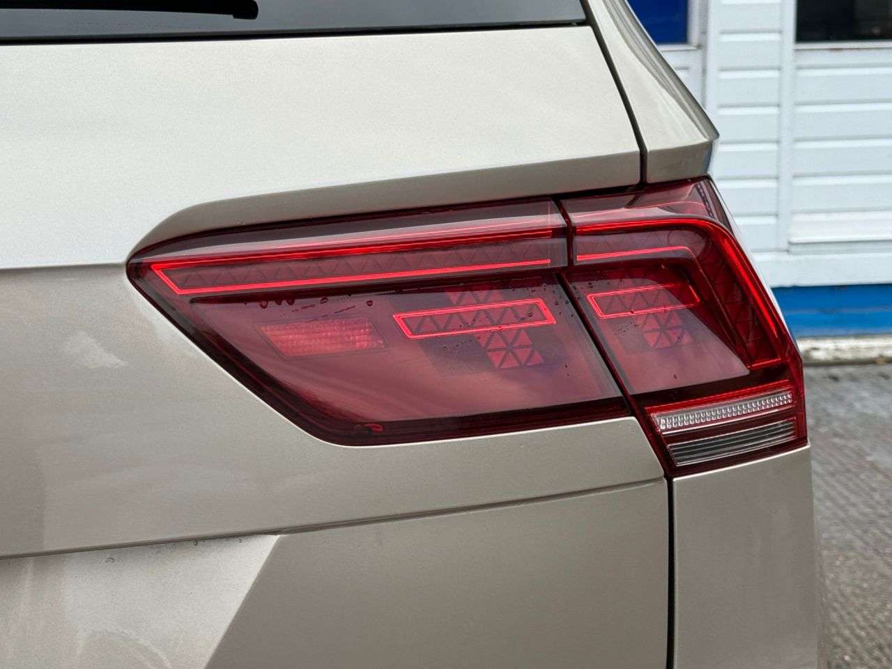 2017 VOLKSWAGEN TIGUAN 2017 VOLKSWAGEN TIGUAN
