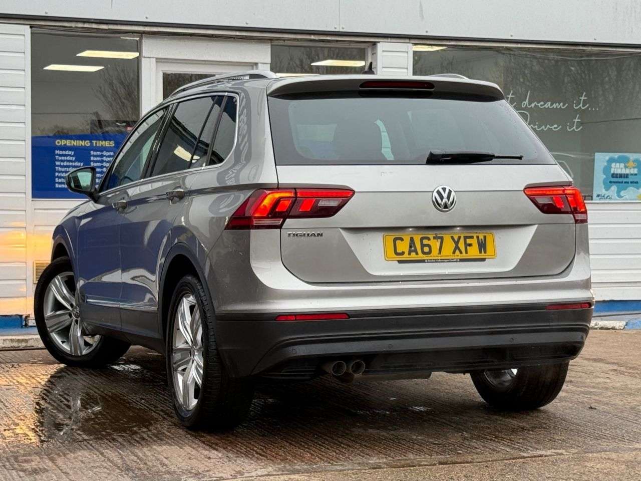 2018 VOLKSWAGEN TIGUAN 2018 VOLKSWAGEN TIGUAN
