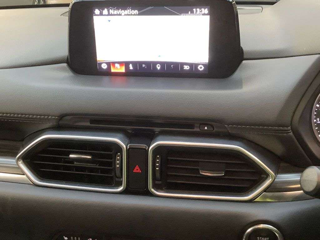 A 2018 MAZDA CX-5 2.0 SKYACTIV-G Sport Nav+ SUV 5dr Petrol Auto Euro 6 (s/s) (165 ps) HDD NAV A 2018 MAZDA CX-5 2.0 SKYACTIV-G Sport Nav+ SUV 5dr Petrol Auto Euro 6 (s/s) (165 ps) HDD NAV