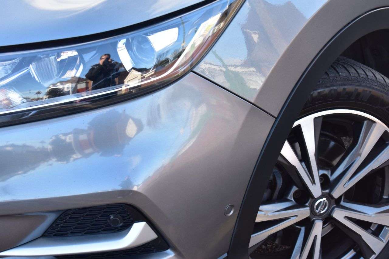 A 2018 NISSAN QASHQAI 1.5 dCi N-Connecta SUV 5dr Diesel Manual Euro 6 (s/s) (110 ps) 360 cameras A 2018 NISSAN QASHQAI 1.5 dCi N-Connecta SUV 5dr Diesel Manual Euro 6 (s/s) (110 ps) 360 cameras