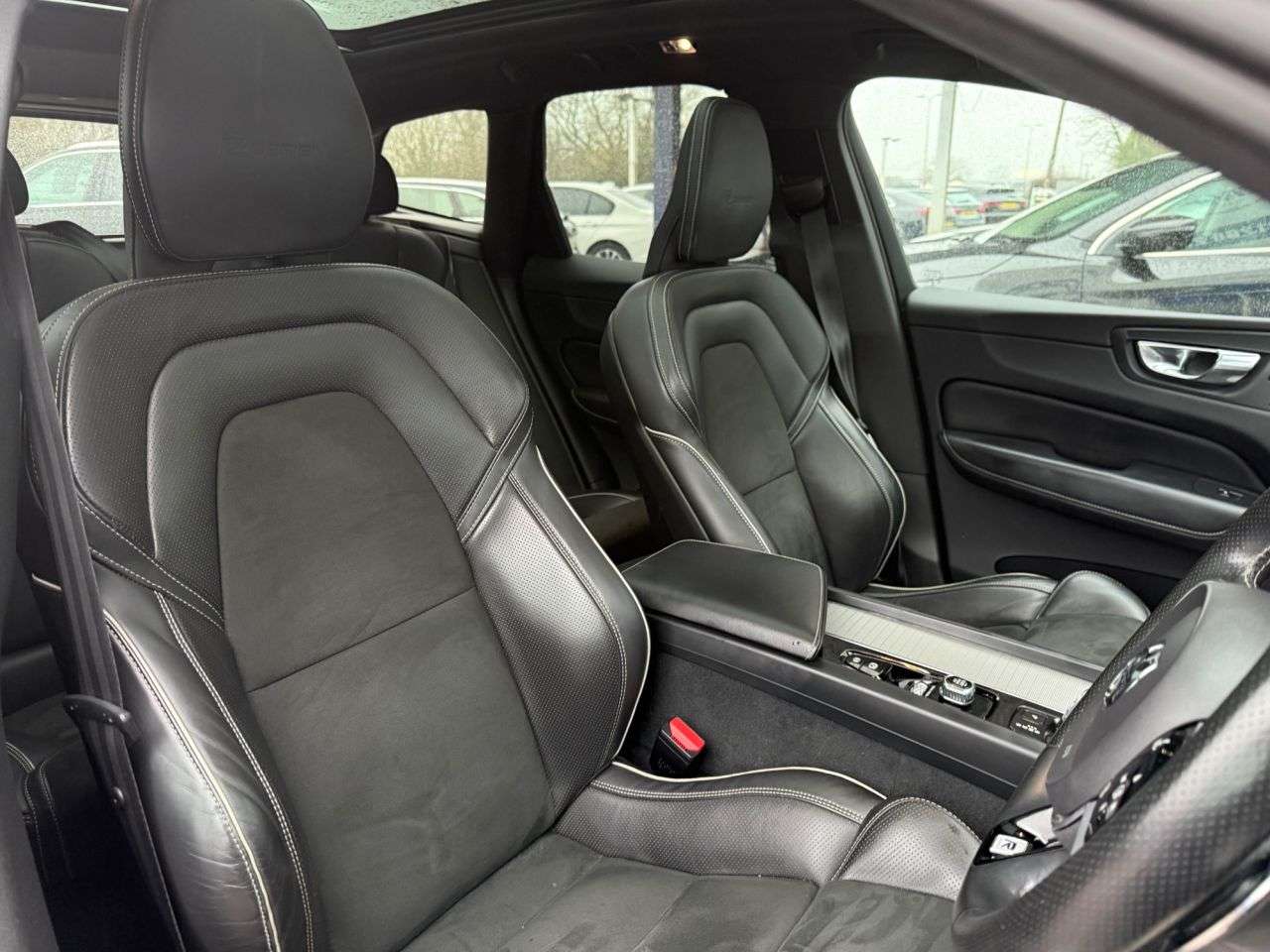 2019 VOLVO XC60 2019 VOLVO XC60
