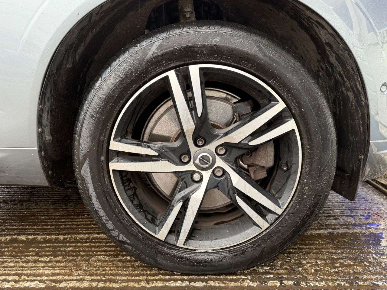 2019 VOLVO XC60 2019 VOLVO XC60