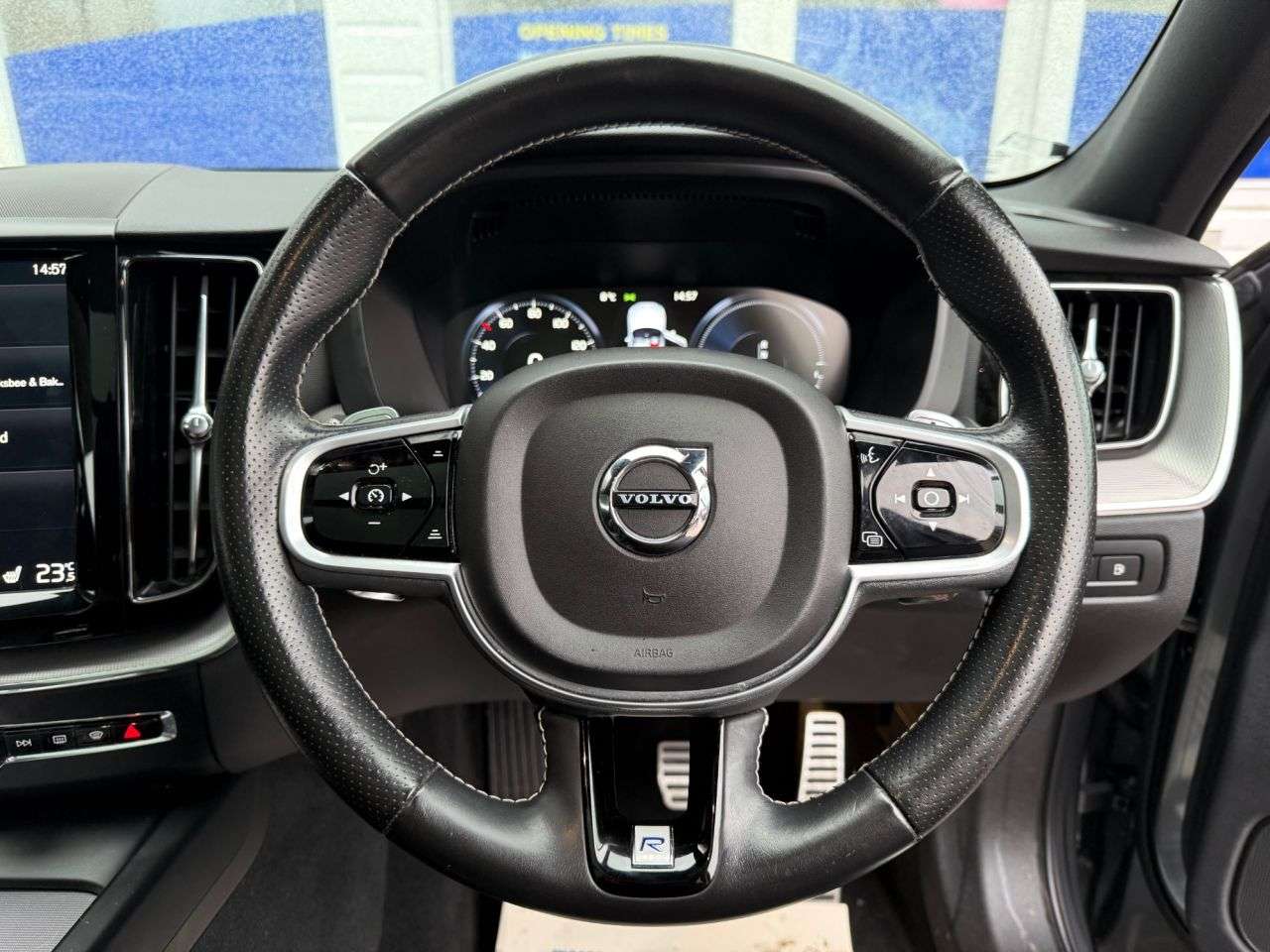 2019 VOLVO XC60 2019 VOLVO XC60